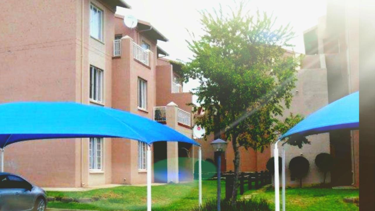 Caza Blanca Apartments Boksburg Εξωτερικό φωτογραφία